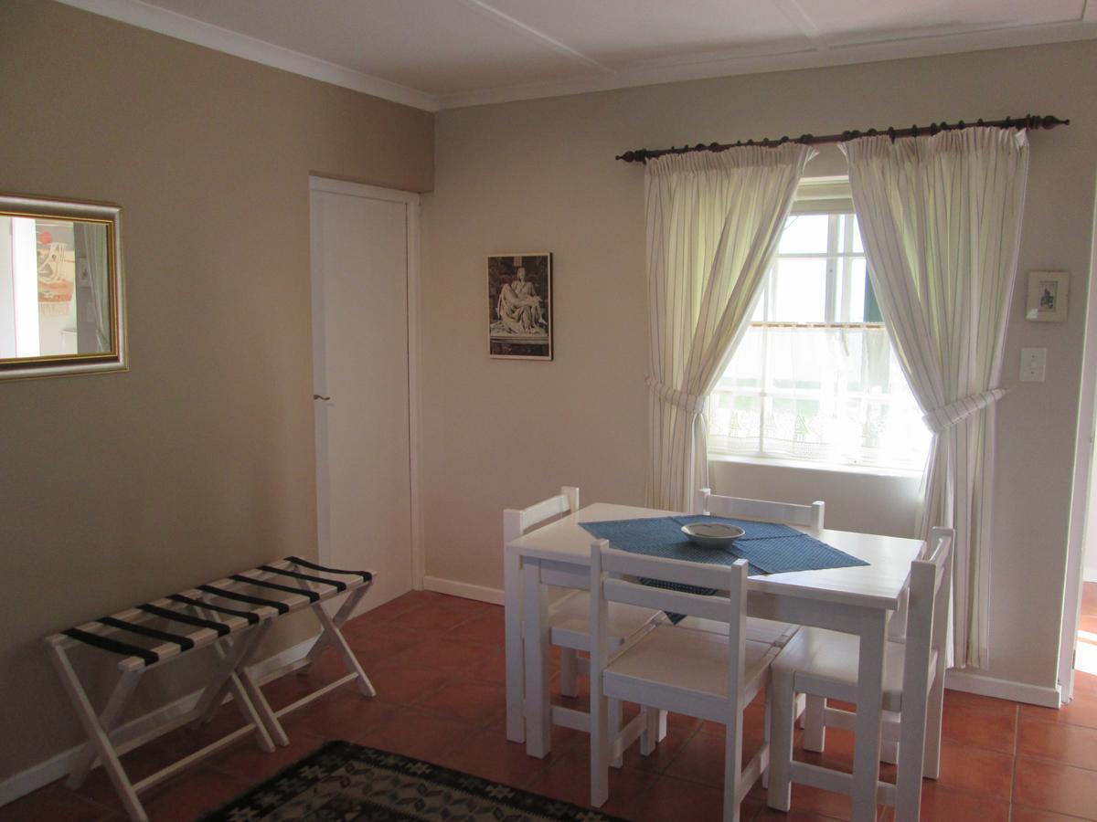 Villa-Roux Garden Cottage Franschhoek Exteriör bild